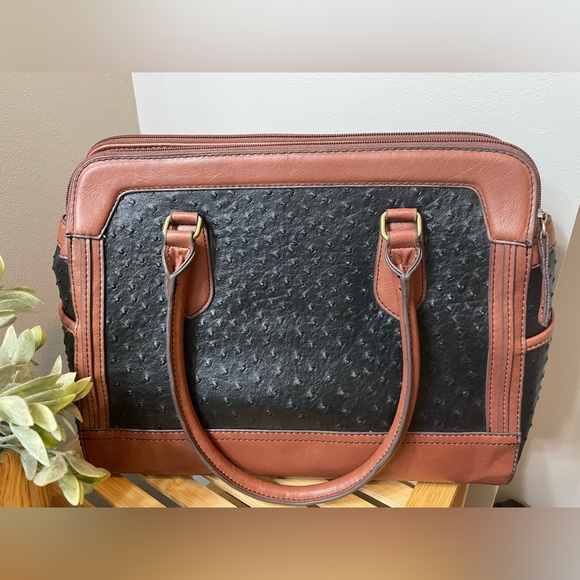 Mondani New York Two-Tone Ostrich Purse - Picture 3 of 9